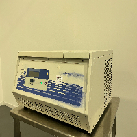 Sigma 6K15 Laboratory Centrifuge image 1